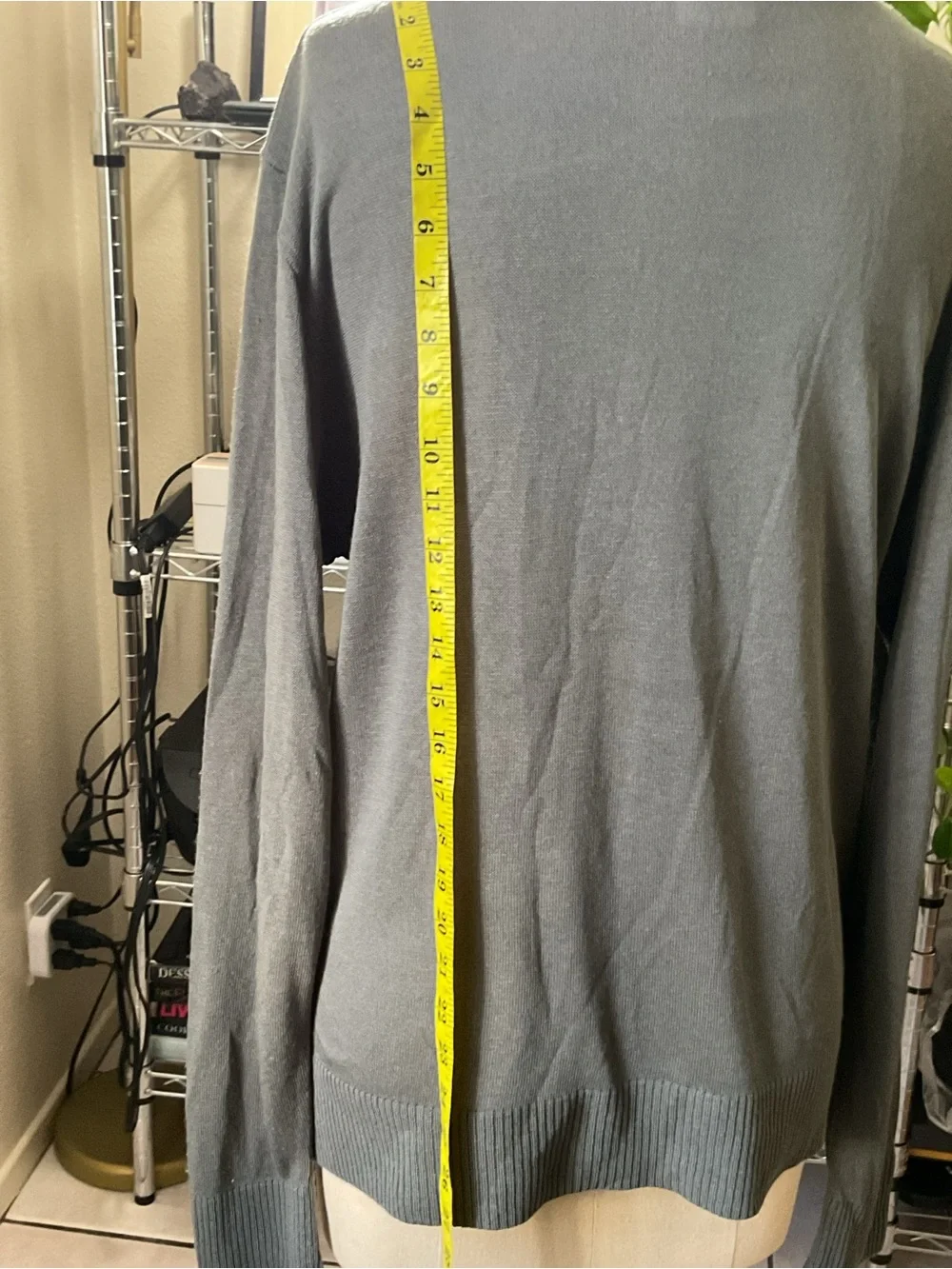 💜💜💜Star Wars Men's Gray & Black Vader Crewneck Sweater